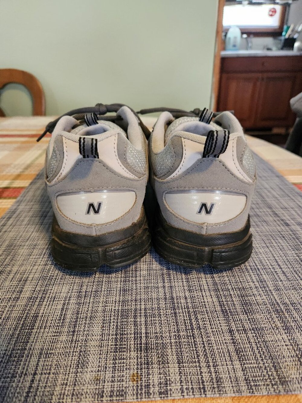 New Balance 408 Men's 9 - Picture 3 of 10